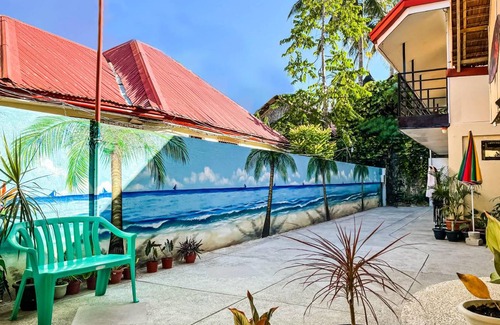 Boracay Island Hotel | 14 m² Hotel ∙ 9 guests
