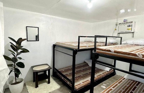 Central Luzon House | 150 m² House ∙ 2 bedrooms ∙ 20 guests