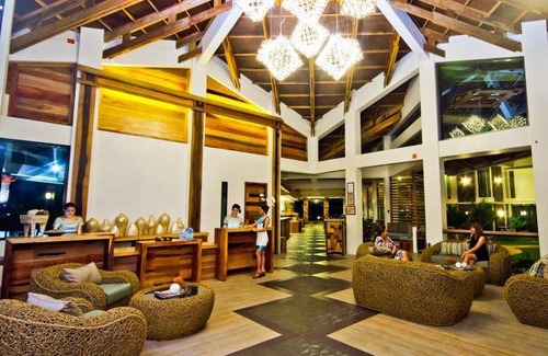 Abra de Ilog Resort | 150 m² Resort ∙ 3 bedrooms ∙ 10 guests