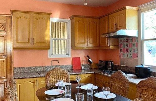 Bauang Villa | 160 m² Villa ∙ 4 bedrooms ∙ 15 guests