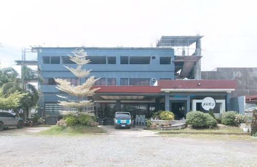 Tagum Hotel | 18 m² Hotel ∙ 4 guests