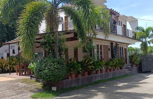 Masbate City Hotel | 18 m² Hotel ∙ 4 guests