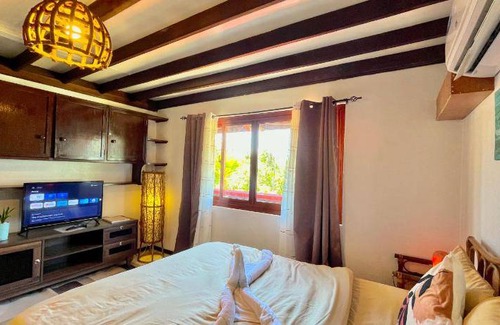 Puerto Galera Bed & Breakfast | 20 m² Bed and breakfast ∙ 2 bedrooms ∙ 8 guests