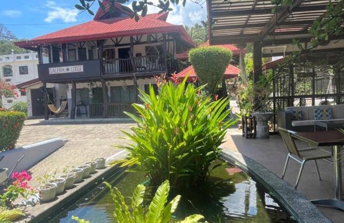 Puerto Galera Bed & Breakfast | 20 m² Bed and breakfast ∙ 2 bedrooms ∙ 8 guests