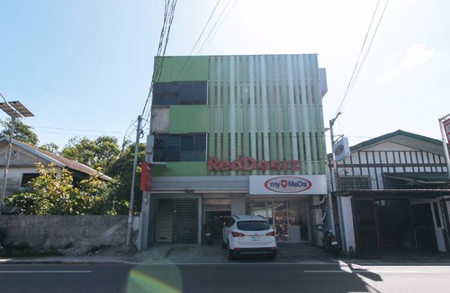 Legazpi Hotel | 20 m² Hotel ∙ 10 guests