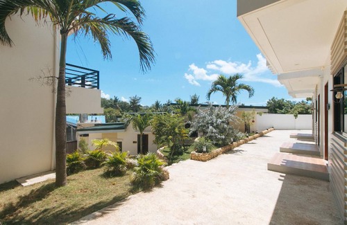 Manoc-Manoc Hotel | 20 m² Hotel ∙ 2 bedrooms ∙ 8 guests