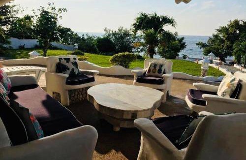 Torrijos Villa | 200 m² Villa ∙ 2 bedrooms ∙ 13 guests