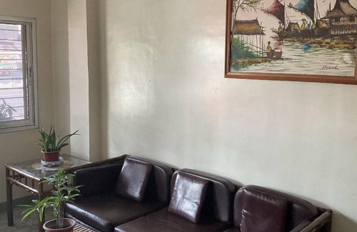 Legazpi Bed & Breakfast | 21 m² Bed and breakfast ∙ 4 guests