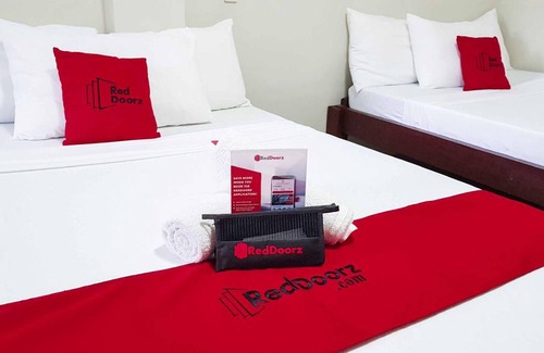 Tagbilaran Hotel | 21 m² Hotel ∙ 10 guests