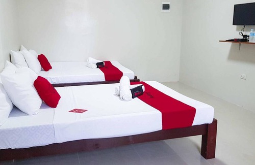 Tagbilaran Hotel | 21 m² Hotel ∙ 10 guests
