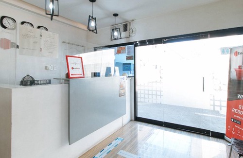 Calamba Hotel | 24 m² Hotel ∙ 2 guests