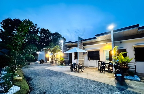 Dauis House | 24 m² Motel ∙ 4 guests