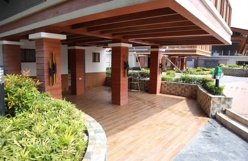 San Mateo Resort | 259 m² Resort ∙ 5 bedrooms ∙ 22 guests