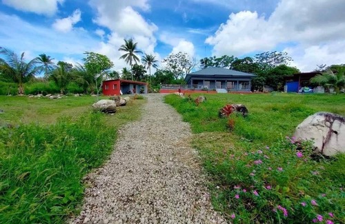 Dauin Villa | 2600 m² Villa ∙ 2 bedrooms ∙ 8 guests