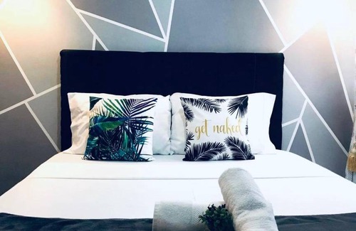 West Triangle Apartment | 28 m² Apartment ∙ 1 bedroom ∙ 2 guests
