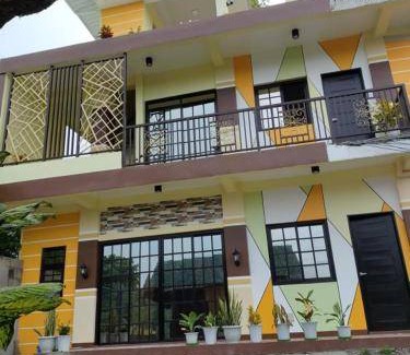 Alaminos House | 299 m² House ∙ 4 bedrooms ∙ 20 guests