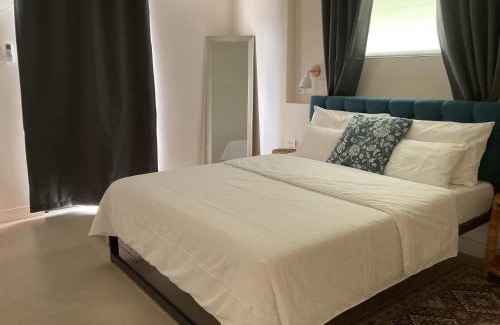 Port Barton Apartment | 3 BDR new Apartment in PORT BARTON