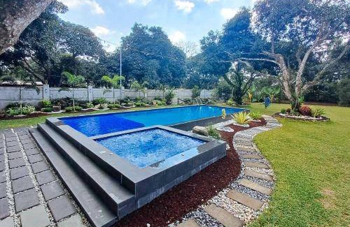 Alitagtag Hotel | 30 m² Hotel ∙ 11 guests