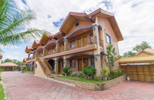 Tarlac Hotel | 30 m² Hotel ∙ 8 guests