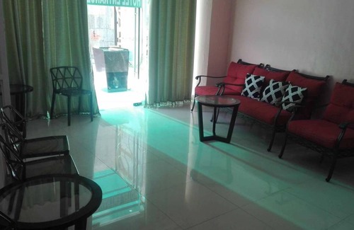 Tabaco City House | 30 m² Motel ∙ 4 guests