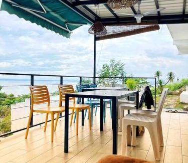 Binangonan Villa | 300 m² Villa ∙ 2 bedrooms ∙ 16 guests
