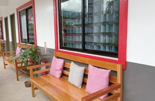 Tayabas City Hotel | 32 m² Hotel ∙ 4 guests