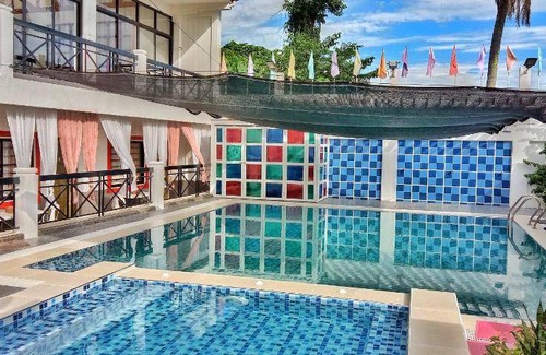 Tayabas City Hotel | 32 m² Hotel ∙ 4 guests