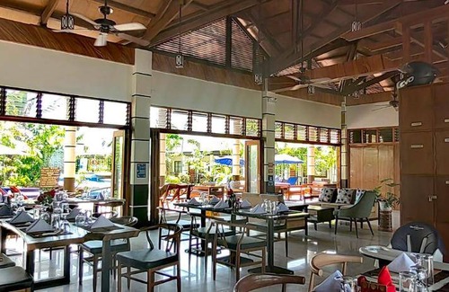 Bauang Hotel | 34 m² Hotel ∙ 4 guests