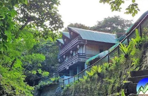 Dingalan Resort | 340 m² Resort ∙ 11 guests
