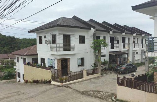Mandaue House | 37 m² Bungalow ∙ 2 bedrooms ∙ 4 guests