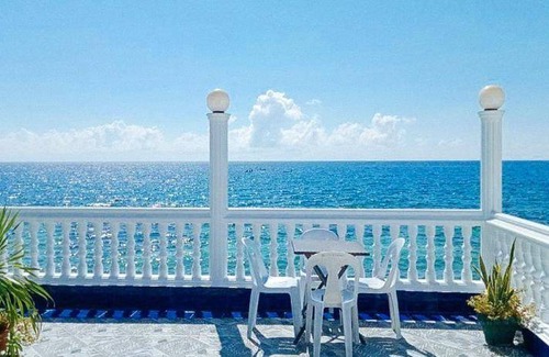 Oslob Hotel | 40 m² Hotel ∙ 8 guests