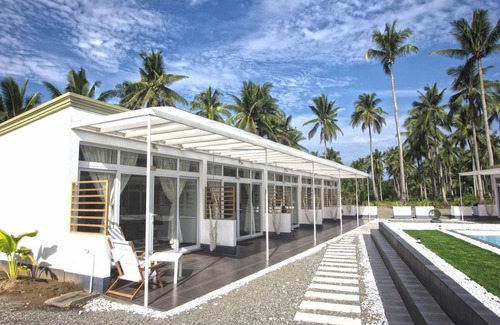 Dipaculao Resort | 40 m² Resort ∙ 5 guests
