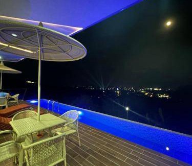 Koronadal Villa | 400 m² Villa ∙ 3 bedrooms ∙ 22 guests