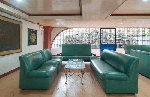 New Manila Hotel | 42 m² Hotel ∙ 2 guests