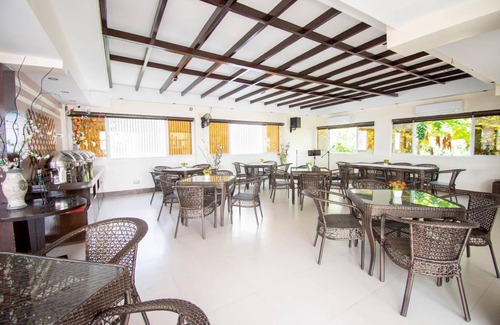 Boracay Island Hotel | 44 m² Hotel ∙ 8 guests