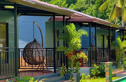 Pagsanjan Hotel | 45 m² Hotel ∙ 4 guests