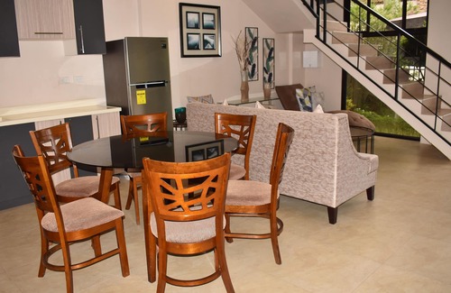 Consolacion House | 4BR Modern Vacation Home #RPA42