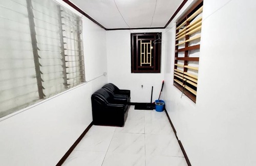 Calapan House | 50 m² House ∙ 3 bedrooms ∙ 10 guests