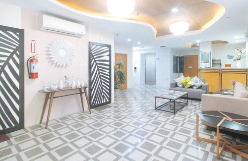 Calamba Hotel | 55 m² Hotel ∙ 2 guests