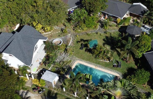 Siquijor Resort | 60 m² Resort ∙ 5 guests