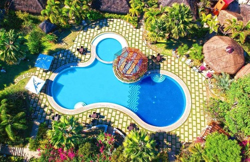Bolinao Resort | 61 m² Resort ∙ 2 bedrooms ∙ 127 guests