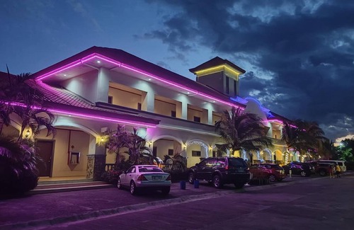 Olongapo Resort | 70 m² Resort ∙ 2 bedrooms ∙ 9 guests