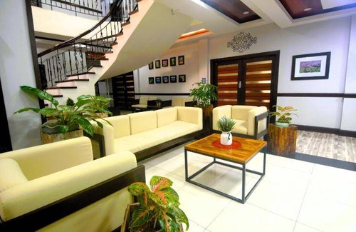 Tagbilaran Hotel | 75 m² Hotel ∙ 8 guests