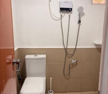 Catangnan Hostel | 8-Bed Mixed Dorm, Surf & Social Hostel Siargao