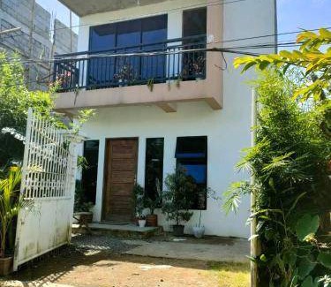 Roxas City House | 80 m² House ∙ 2 bedrooms ∙ 15 guests