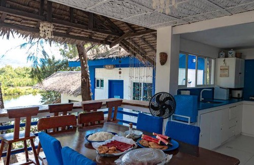 Cabangan House | 800 m² Bungalow ∙ 3 bedrooms ∙ 18 guests
