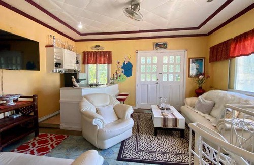 Binuclutan Resort | 90 m² Resort ∙ 2 bedrooms ∙ 6 guests