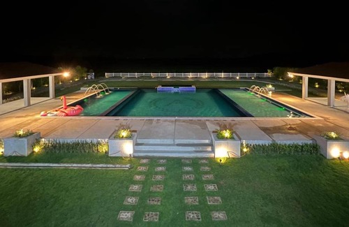 San Antonio Villa | 900 m² Villa ∙ 10 bedrooms ∙ 30 guests