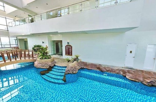 Wack-Wack Greenhills Apartment | 98 m² Apartment ∙ 2 bedrooms ∙ 4 guests