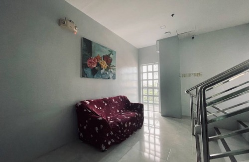 Legazpi Hotel | A and A Bed & Breakfast Inn powered by Cocotel